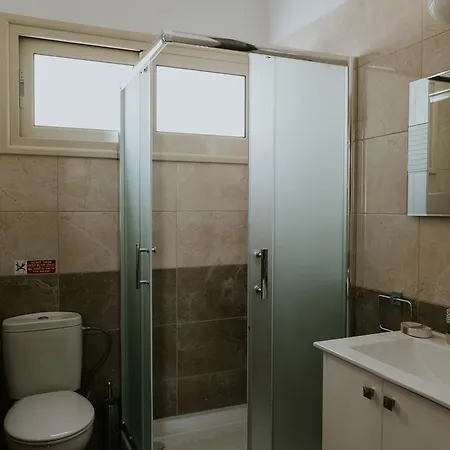 Despoina Willa Pafos