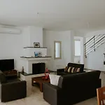 Despoina Villa *