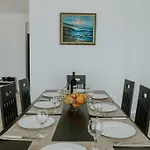 Despoina Villa